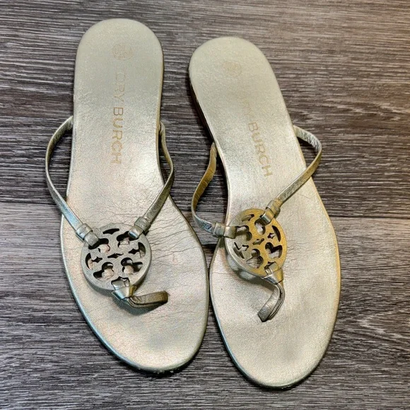 Tory Burch Metallic gold Sandals woman’s size 9 (j58) - Picture 8 of 8
